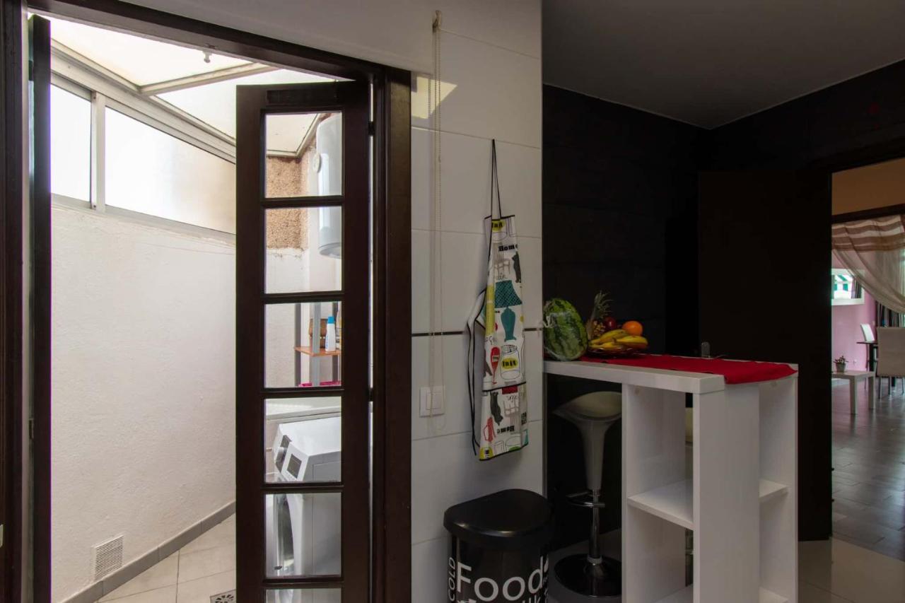 Duplex In Playa De Las Americas-Center Exterior photo