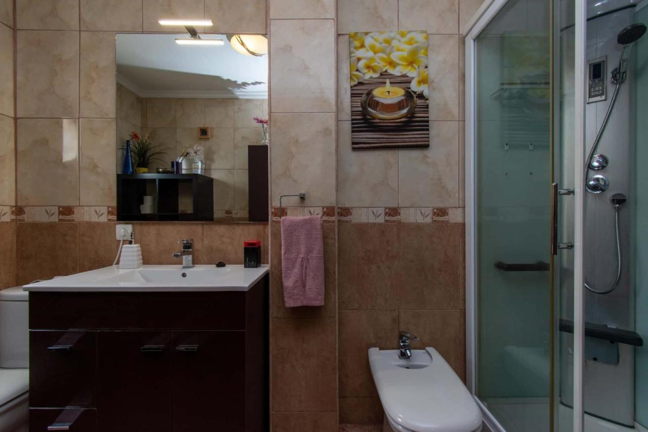 Duplex In Playa De Las Americas-Center Exterior photo