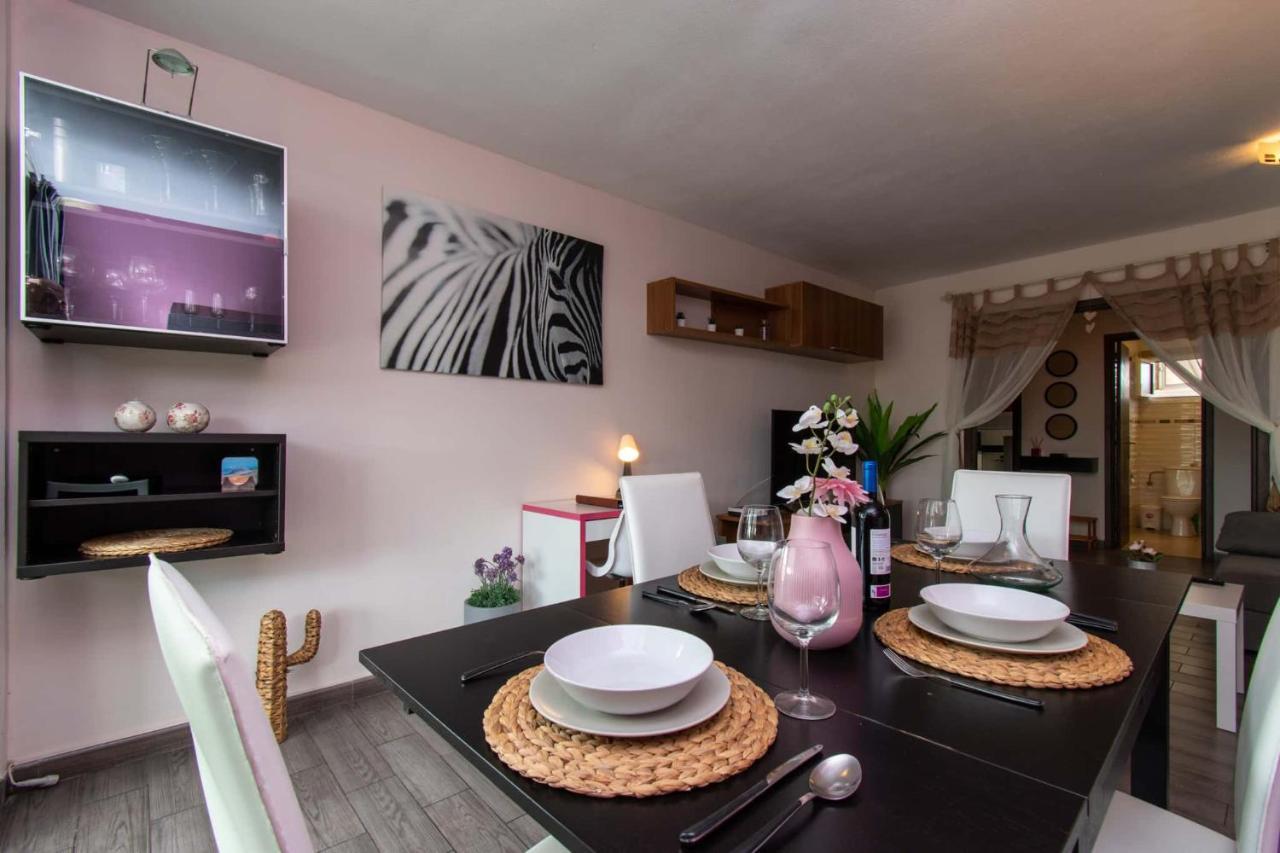 Duplex In Playa De Las Americas-Center Exterior photo